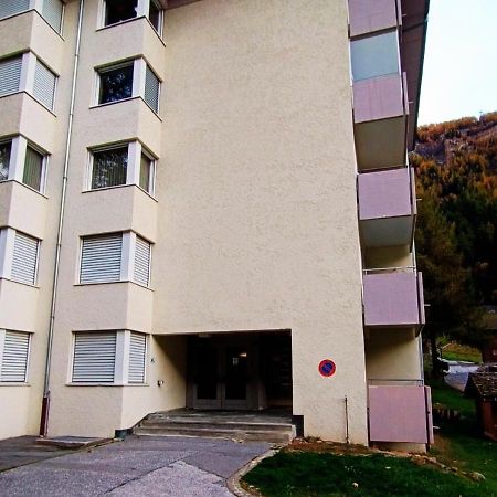 Appartement Confortable Avec Un Sauna ลอยเคอร์บัด ภายนอก รูปภาพ