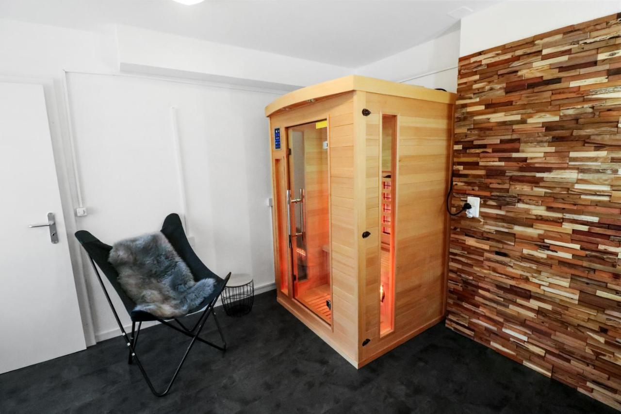 Appartement Confortable Avec Un Sauna ลอยเคอร์บัด ภายนอก รูปภาพ