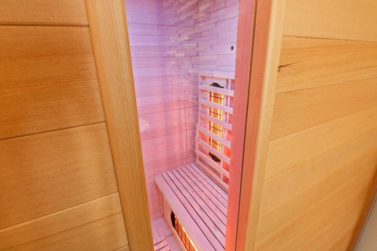 Appartement Confortable Avec Un Sauna ลอยเคอร์บัด ภายนอก รูปภาพ
